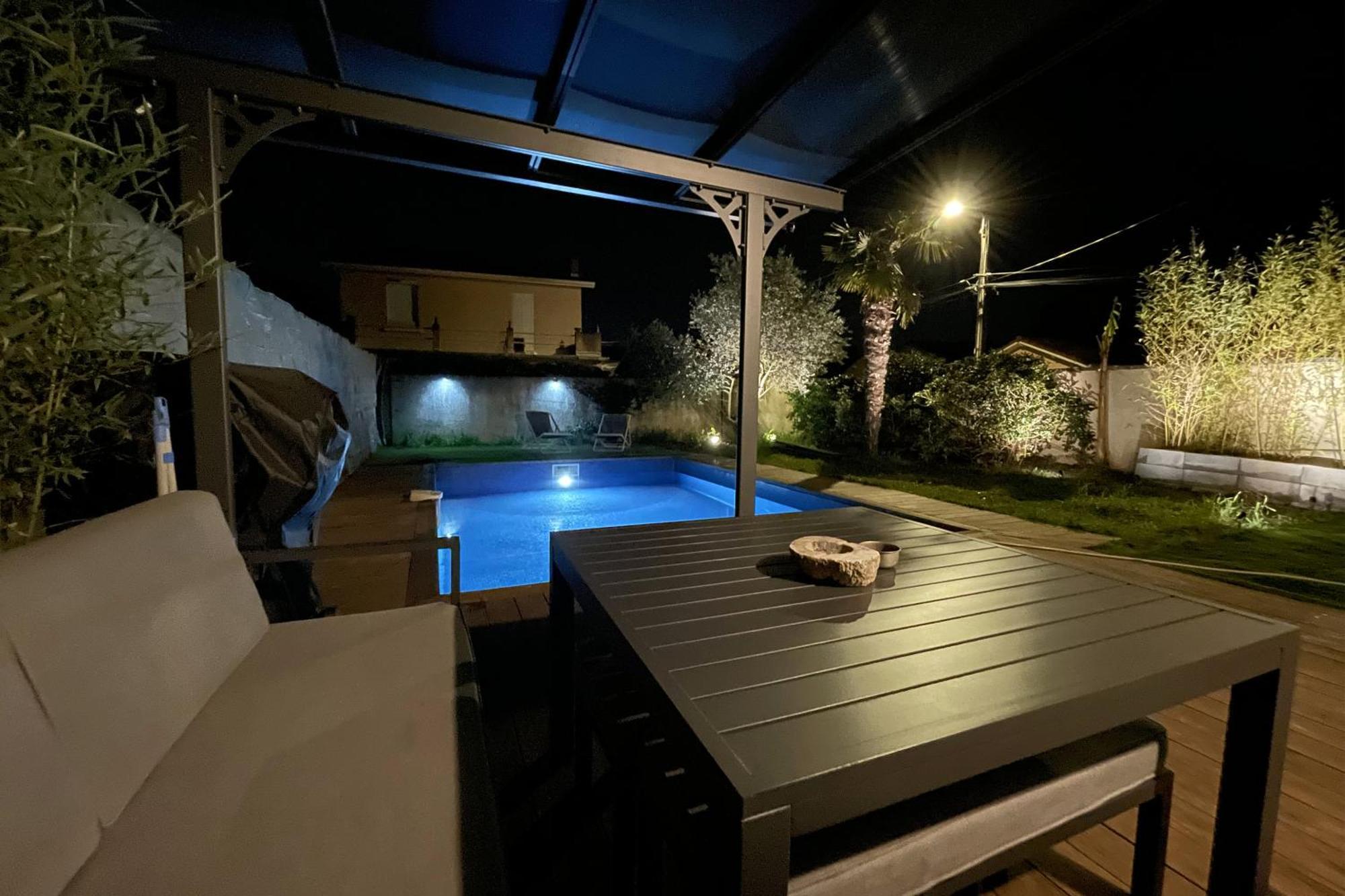 Unique! Jacuzzi Prive 35°C + Cinema Villa Entiere メイジュー エクステリア 写真